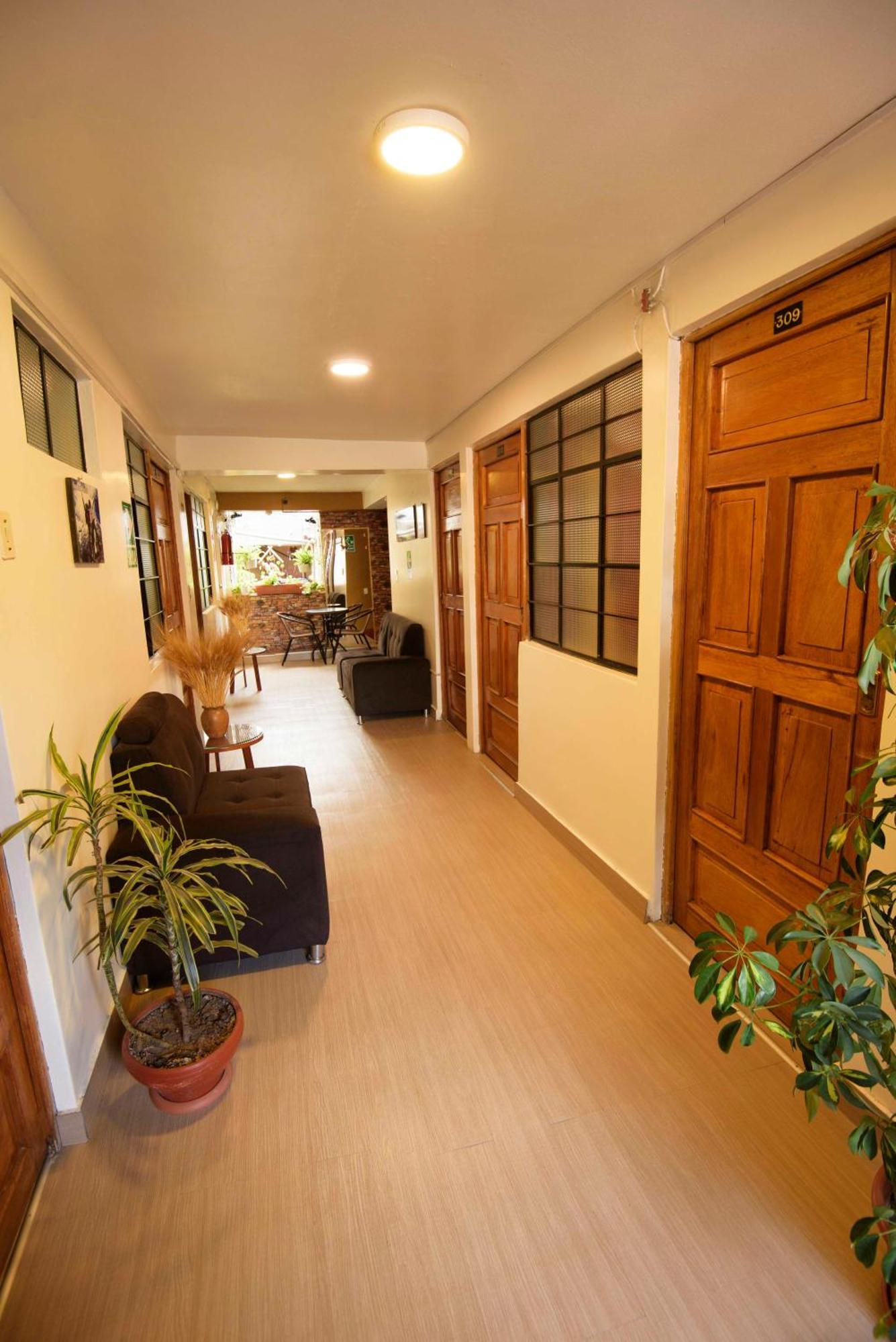 Hotel Virgen Del Carmen - Huaraz Εξωτερικό φωτογραφία